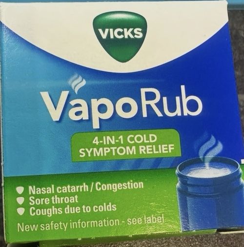 vicks vaporub — image 1