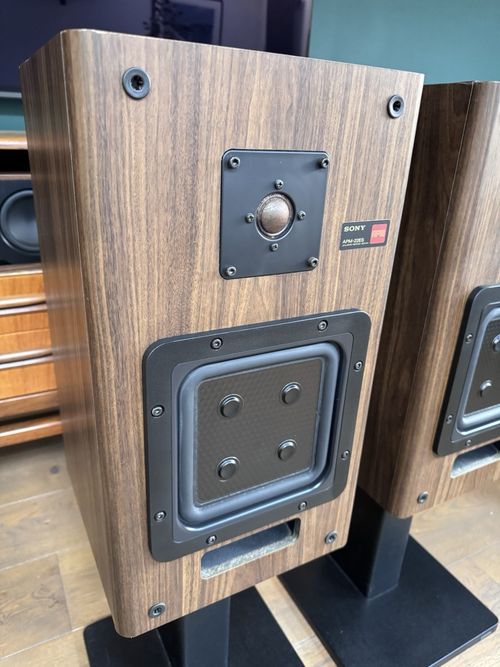 Vintage Sony APM-ES22 Mk2 Speakers — image 2