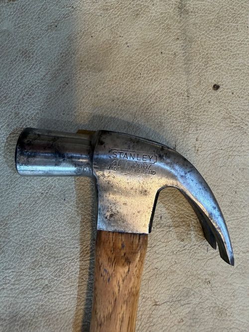 Vintage Stanley 20 oz Claw Hammer  Made in England  — image 2