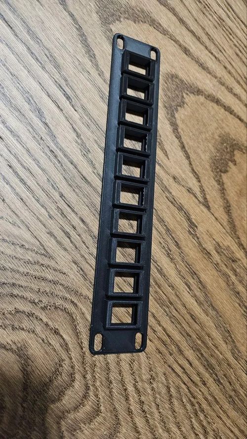 10-Inch 1U 10 Port Patch Panel / Keystone Mount for Network Cabinet — image 5