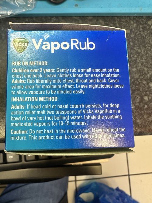 vicks vaporub — image 2