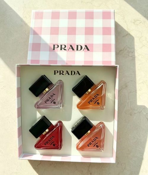 Prada Paradoxe Eau de Parfum Gift Set 4*30ml Women's Perfume — image 4