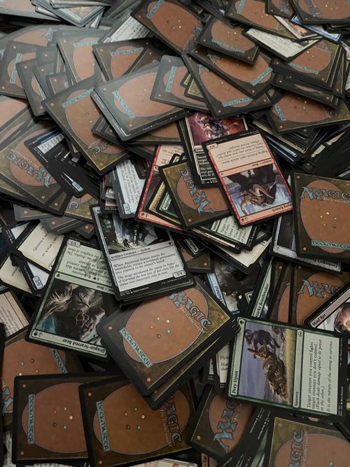 COLLECT BULK JOB LOT  1000 UNSORTED MTG CARDS  MAGIC THE GATHERING  C, U/C HOLOS — image 2