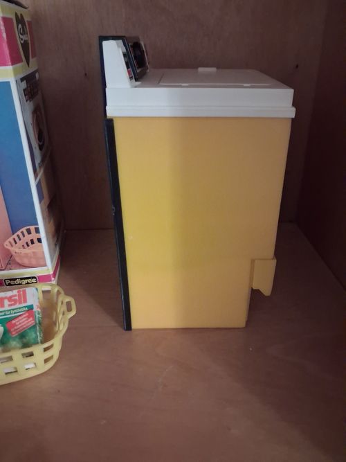 Pedigree Vintage Sindy Washing Machine  boxed. working! but doesnt drain RARE!!! — image 7