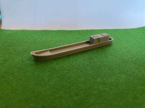 4x N Gauge 40ft/53ft Canal/Narrow Leisure and cargo Boat Model Railway Scenery — image 8