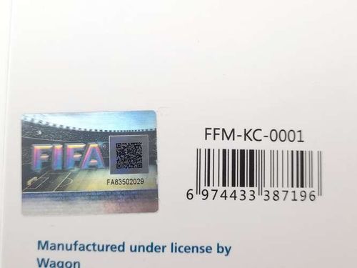 FIFA World Cup 3D trophy keyring (Official Licensed Product) 4 cm NEW original — image 2