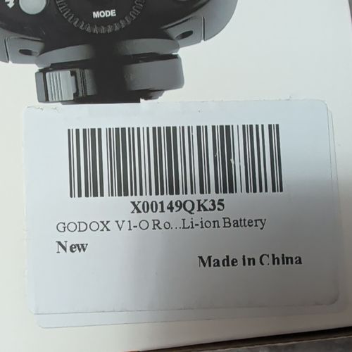 Godox V1 O for Olympus/ Panasonic/ OM Systems - TTL Flash with Lithium Battery  — image 2
