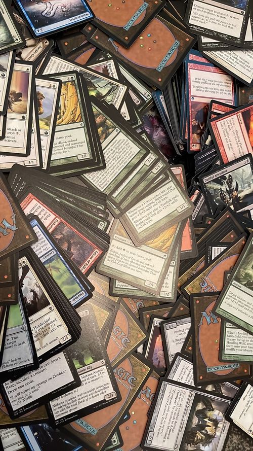 COLLECT BULK JOB LOT  1000 UNSORTED MTG CARDS  MAGIC THE GATHERING  C, U/C HOLOS — image 9