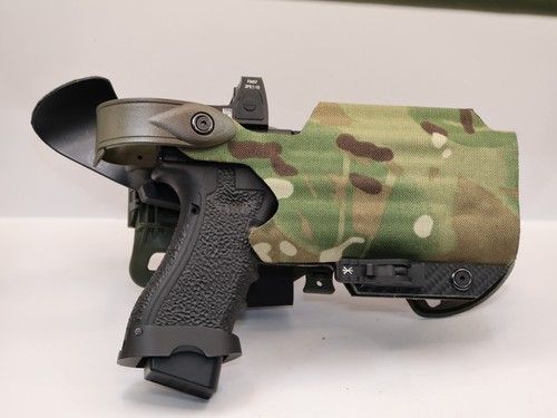 Glock 17/19 Custom OBW  kydex right hand holste optics and TLR1/XH35 flashligh