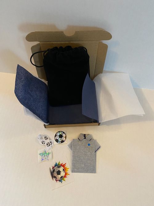2026 England - Football Cards Gift Pack. Kids birthday/stocking/advent fillers — image 2