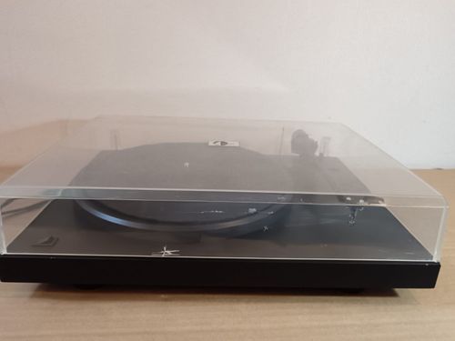 Pro-Ject Debut II Turntable Record Player Ortofon Cartridge — image 11