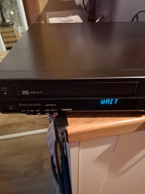Panasonic DMR-EZ47V VCR DVD Recorder Combi VHS to DVD Converter With Remote — image 7