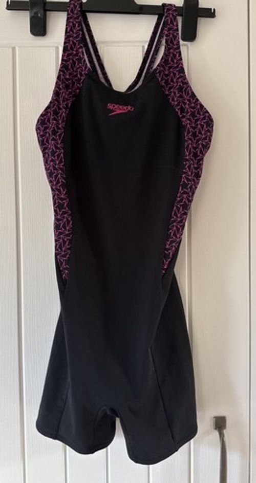 Ladies Speedo Black & Pink Endurance Swimsuit, Size 16, Excellent Condition.