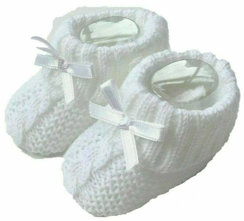 Newborn Baby Spanish Style Knitted Booties Bootees Bow Boy Girl 0-3 Months — image 1