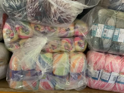 Knitting & Crochet Wool/Yarn Bundle - Total 5kg Random Selection Mixed Job Lot — image 5