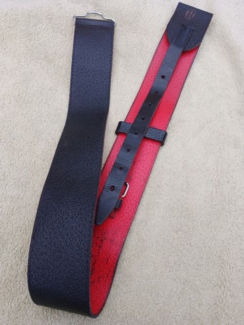 GENUINE LEATHER KILT BELT,BLACK/RED,33 INCHES,FOR BUCKLE FITMENT,GOOD CONDITION.