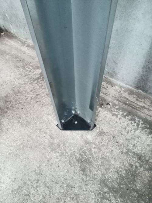 Galvanised work bench table frame — image 3