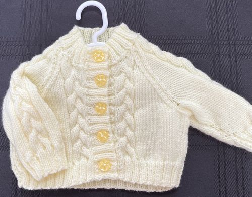 baby clothes, cardigan, hand knitted, new. 3-6 months size in seven colours — image 5