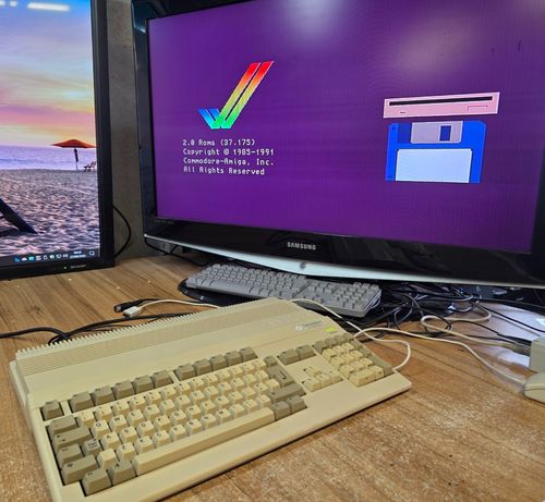 Commodore Amiga 500 Plus with Workbench 2.0 Tested — image 2