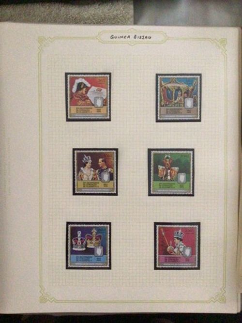 Guinea Bissau  Bk11 MNH HMQEII 25th Anniv’ of Coronation 1978. Full Page