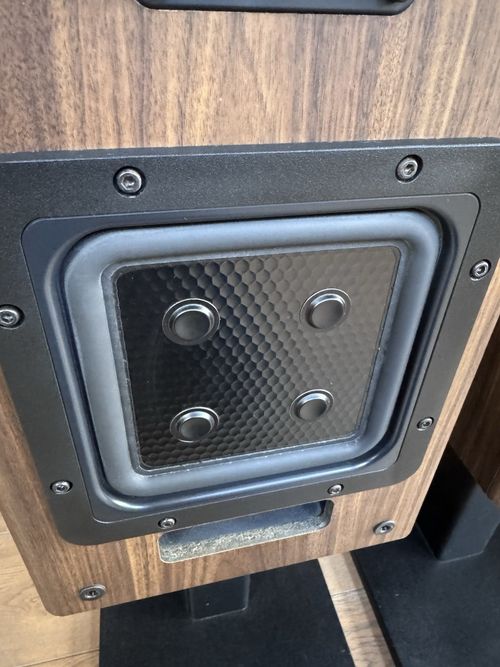 Vintage Sony APM-ES22 Mk2 Speakers — image 5
