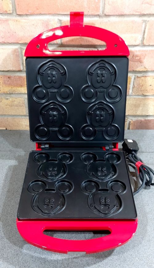Ariete Disney Mickey Mouse Shaped 4 Waffle Maker Iron Red Chrome Mod 197 Working — image 4