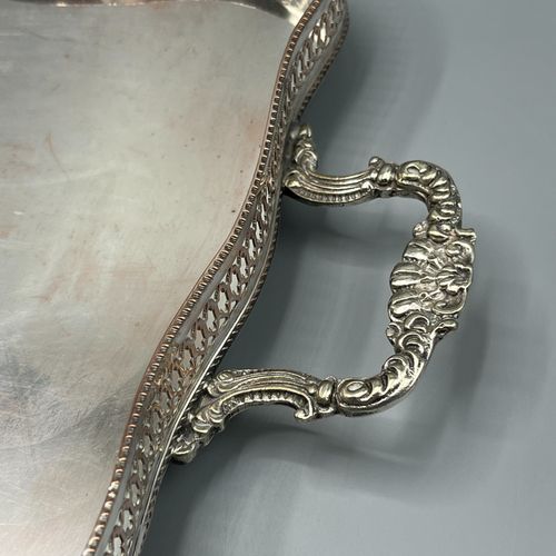Antique Vintage Silver Plated Footed Serving Tray Handles Serpentine Scalloped — image 10