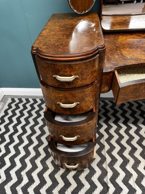 Rare Art Deco 1930s Burr Wallnut Dressing table with  triptych Mirror — image 11