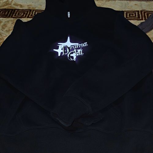 Drama Call Men’s Black Graphic Logo Fleece Cotton Pullover Hoodie Pockets M — image 1