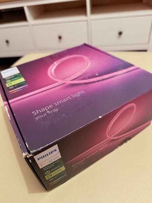 Philips Hue Outdoor Lightstrip 2m LED IP67 White & Colour App Zigbee — image 5
