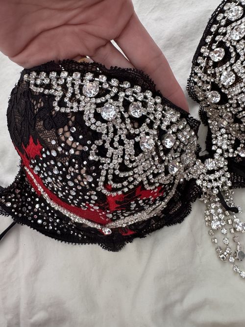 Rhinestone Vicky Ross bikini set with free Vinyl Dolls Harley Quinn costume set  — image 6