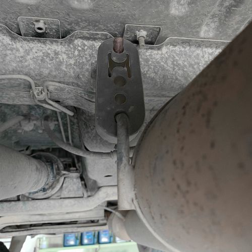 4PCS Car Exhaust Rubber Heavy Duty Pipe Mount Brackets Hanger Universal Black UK — image 2
