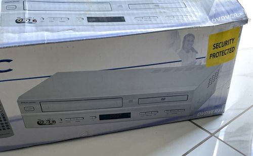 Digilogic DVDVCR2 DVD/VCR Combo Player VHS Video Cassette Recorder With Cable — image 23