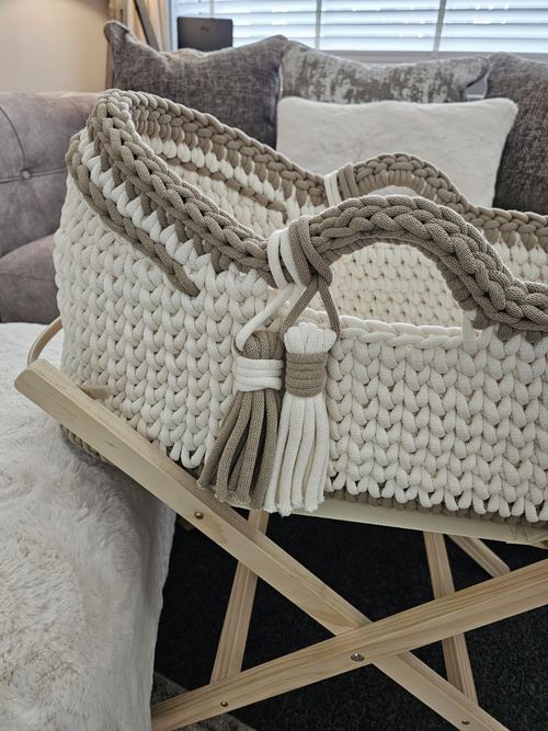 Handmade Crochet Baby Moses Basket Made to Order & Personalised Base Any Colour! — image 2