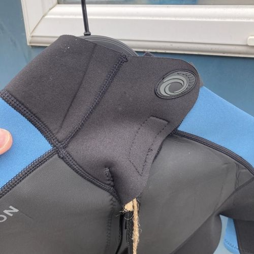 Mens Large Typhoon SHORTIE WETSUIT 2/3MM NEOPRENE SHORTY Blue/Black Chest 44"  — image 3