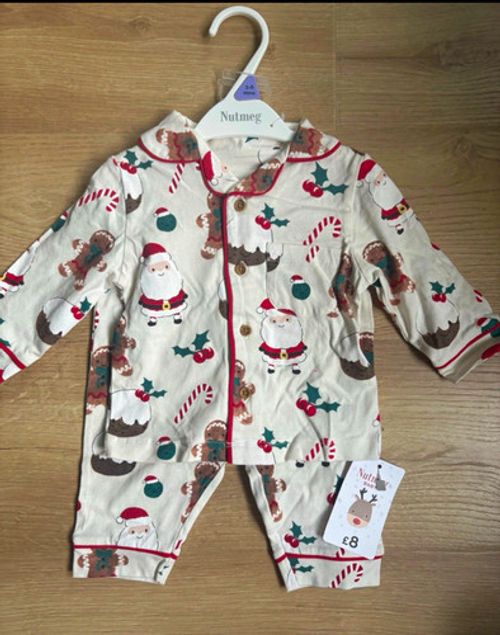 Nutmeg Christmas Santa Print Jersey Cotton One-Piece Babygrow 3-6 Months