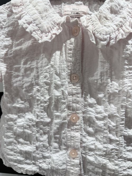 M&S Baby Girls White Collared Short Sleeve Button Ruffle Blouse 9-12 Months — image 4