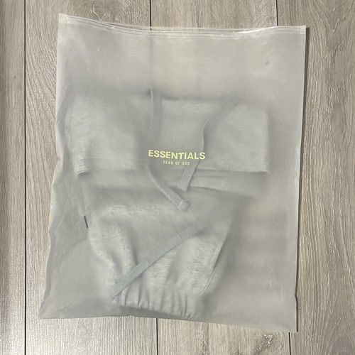 Essentials Fear of God Men’s Grey shorts, long Drawstrings: from flannels