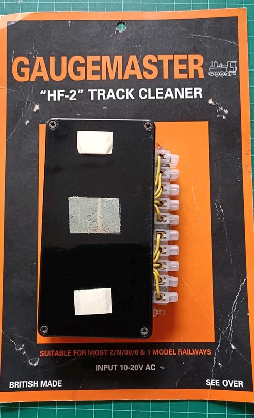 Gaugemaster HF 2 Twin Track Electronic Cleaner Analogue — image 2