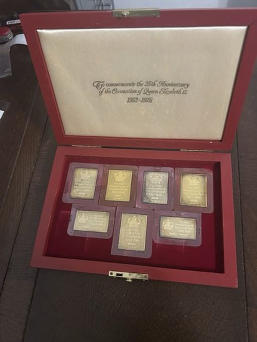 25th Anniversary Of Queen Elizabeth II Gold Plated silver stamps limited edition