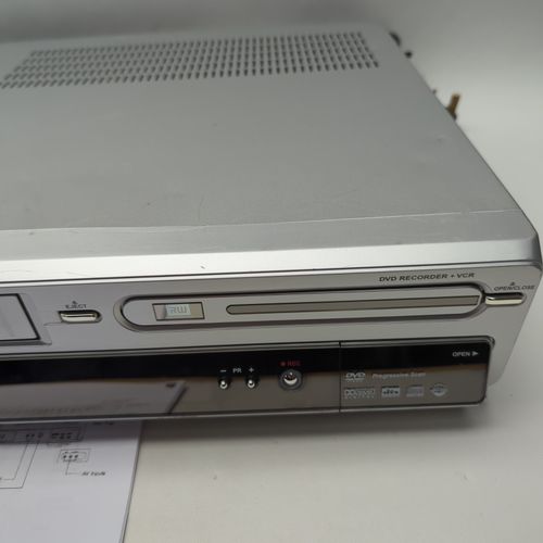 Bush DVRHS02 6 Head VCR DVD Player Combo Recorder  Remote COPY VHS TO DVD — image 6