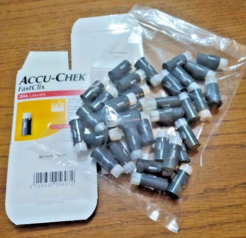 Accu chek fast clix lancets 204 tests/34 drums SENT FLAT PACKED Use by Oct 2027