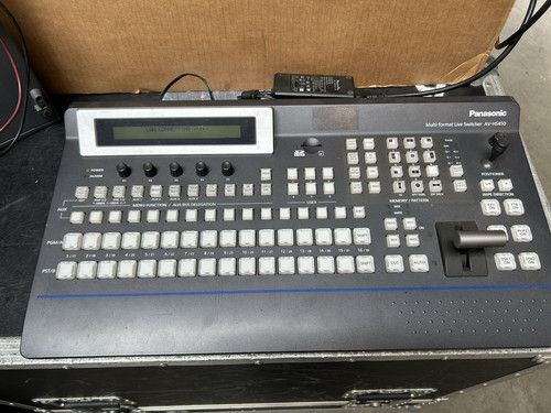 Panasonic AV-HS450 MULTI-FORMAT LIVE SWITCHER NO CHARGER NO CABLES