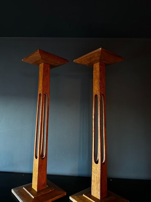 Pair Of Antique Statue Stands English Oak Pedestal Torchere Edwardian 1910-40 — image 1