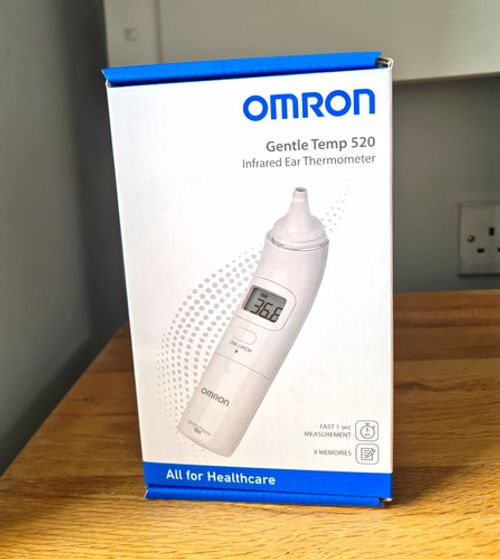 Omron Gentle Temp 520 Infrared Digital Ear Thermometer White + Covers Manual