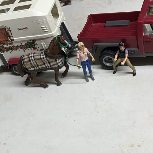 Schleich Horse Trailer With Horse, Rider ,Driver, Rug, Headcollar, Lady