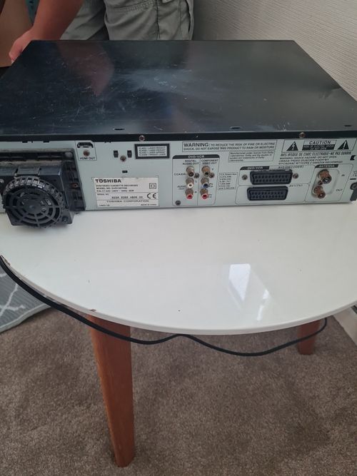 Toshiba DVR19DTKB DVD Video Cassette Recorder Combo VHS VCR HDMI Faulty Parts — image 5