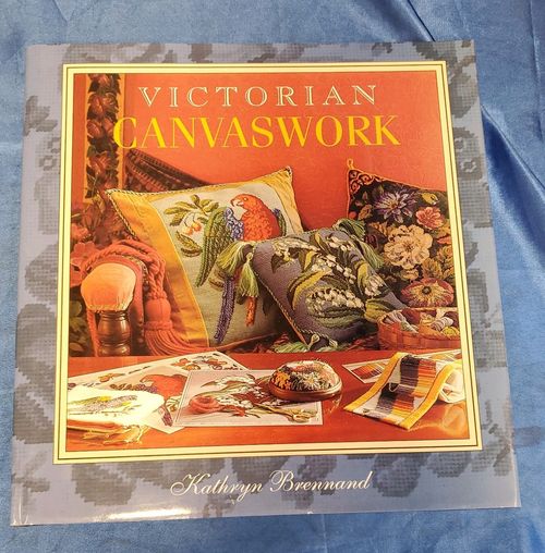 Knitting, Crochet Patterns, Needlecraft  22 x Magazines and books bundle.  — image 20