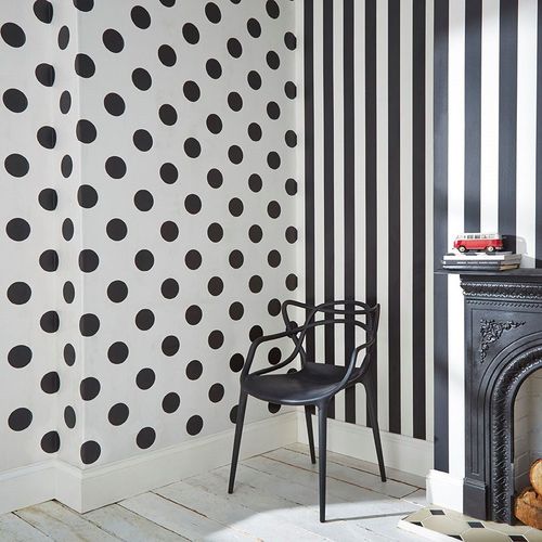 Superfresco Easy Monochrome Wallpaper |  Black/White Striped — image 5