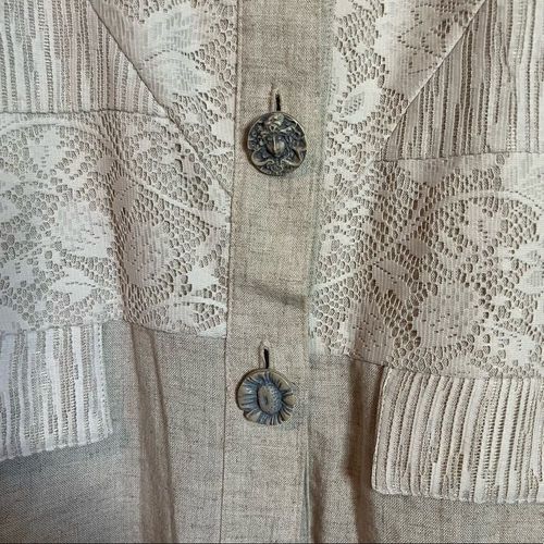 Alexa Em Linen Blend Statement Blazer Lace Trim Floral Buttons Detachable Pads — image 7
